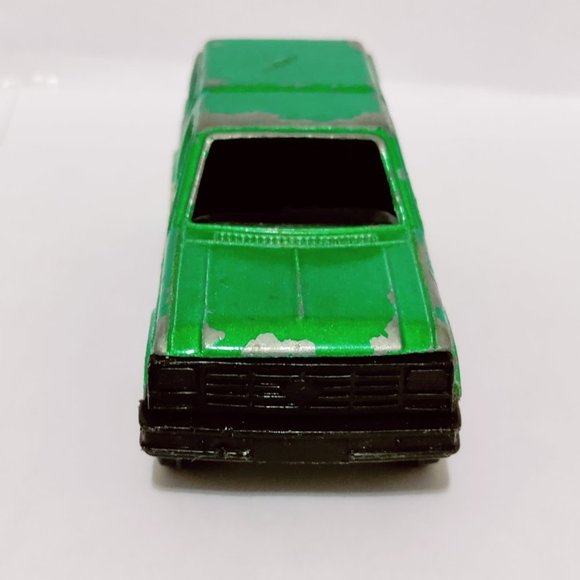 Vintage Tootsietoy Tootsie Ford Bronco XLS 4X4 Diecast 1/48 O Scale Green Bronco - Picture 3 of 6